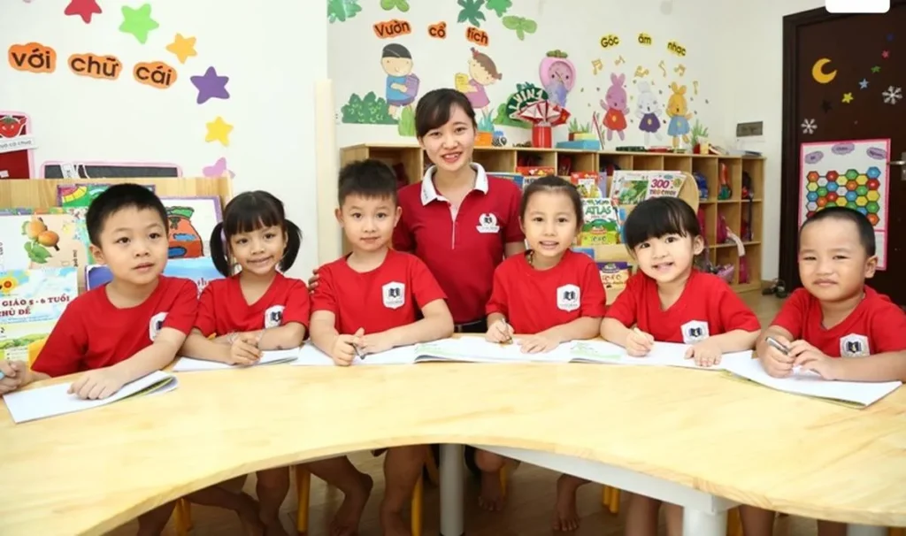 Vinscholl Vinhomes Saigon Park Hóc Môn: Học phí và các chương trình giáo dục đào tạo 2 các chương trình tại Vinscholl Vinhomes Saigon Park Hóc Môn